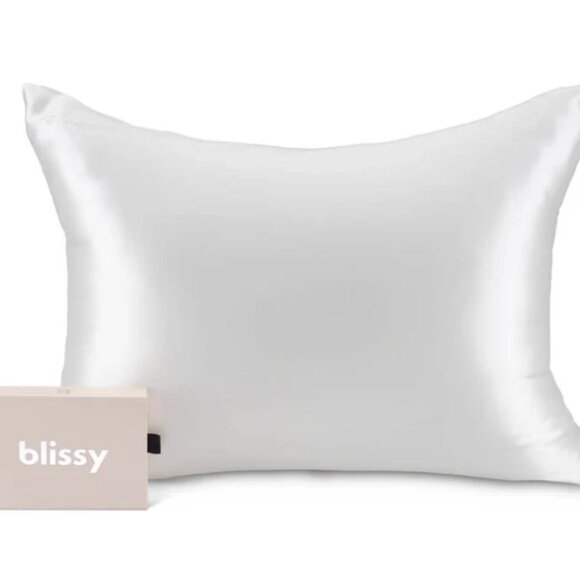 BLISSY Standard, White Pillowcase, BRAND NEW - Picture 1 of 9